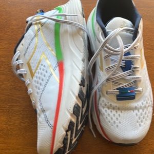 Diadora Running Shoes